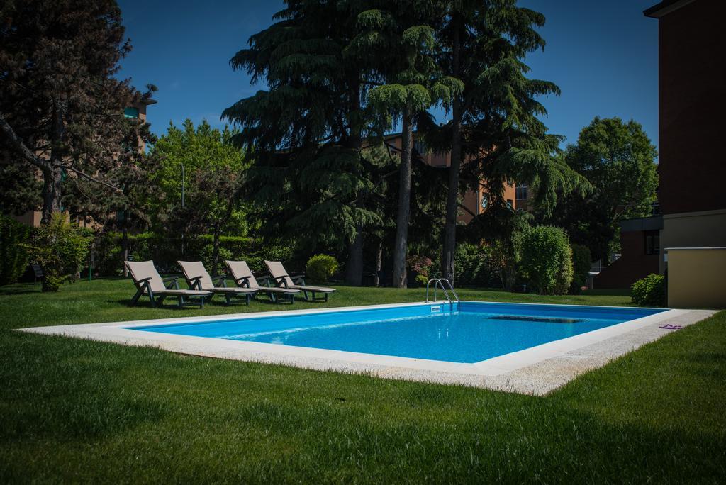Corvetto Residence Porto Di Mare Милан Экстерьер фото